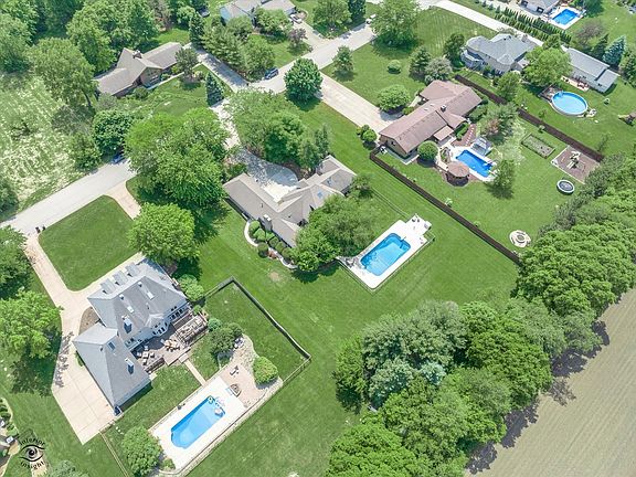 5th image of 14258 Summerfield Dr