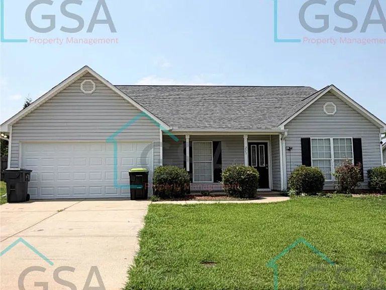 225 Laurel Trace Cir — Photo 1
