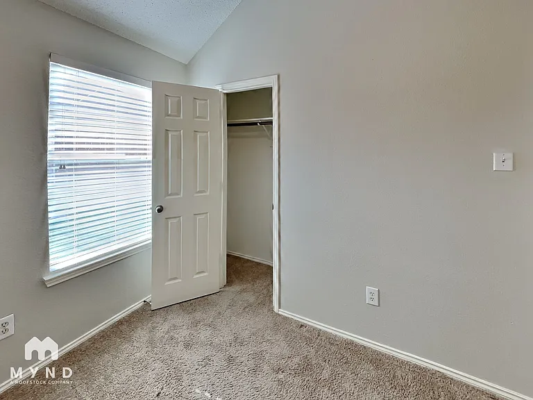4611 Basil Dr — Photo 17