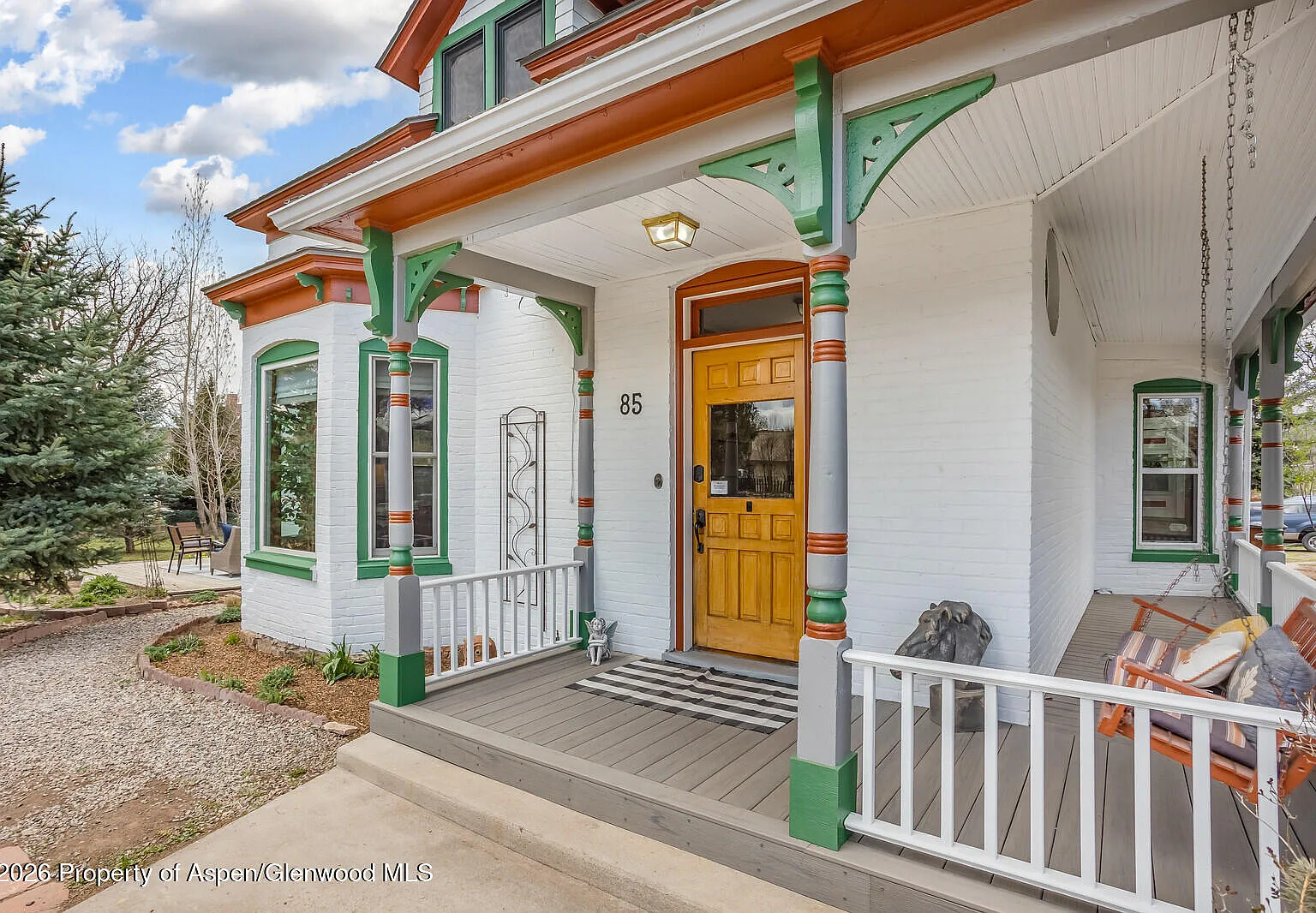4 bed, 2956 sqft, $18,000 — Photo 2