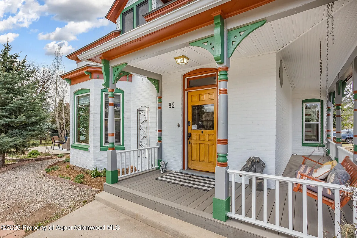 Building Photo - 85 N 8th St