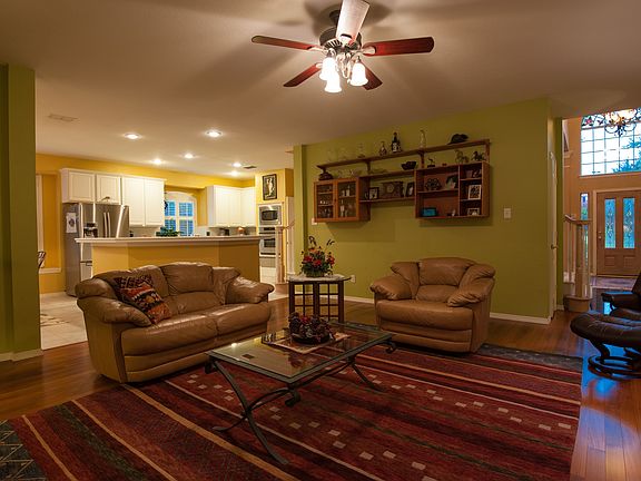 4th image of 3229 Red Deer Ct