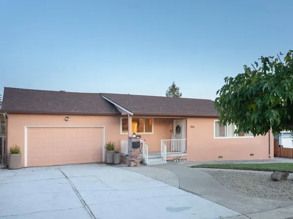 904 Idlewood Circle, El Sobrante, CA 94803
