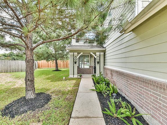 3rd image of 19202 Danphe Landing Ct