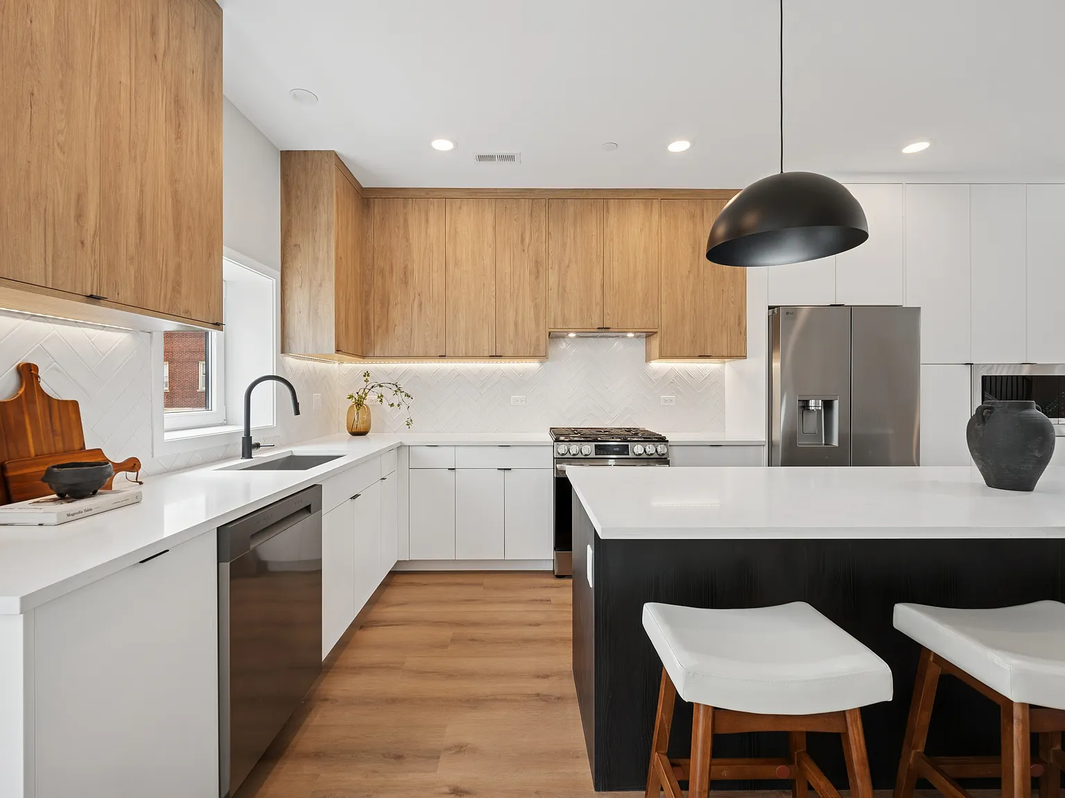 Beloit Townhomes — Photo 3