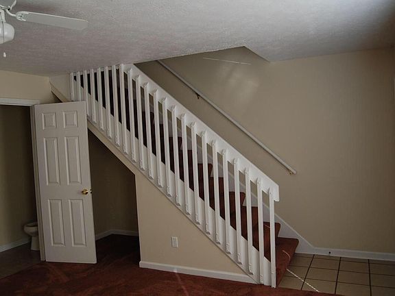 3rd image of 3853-3855 Sugar Creek Dr