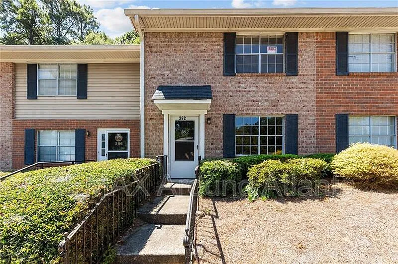 392 Northdale Ct