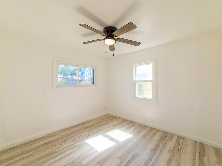 4154 W 23rd Ave — Photo 15