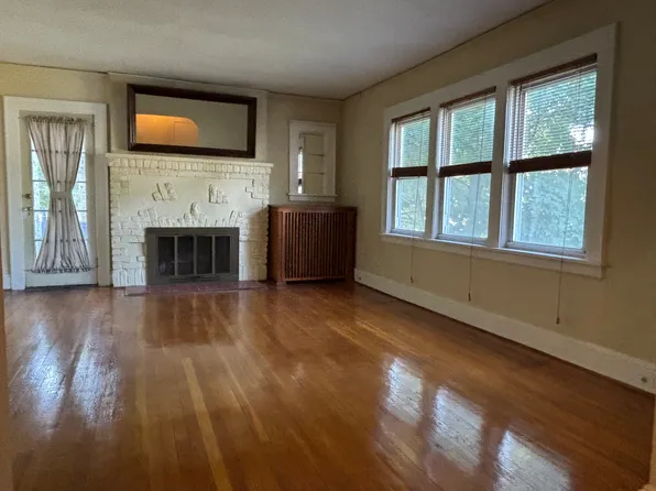 (undisclosed Address), White Plains, NY 10605