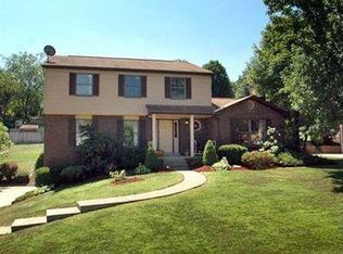 2402 Willow Dr, Murrysville, PA