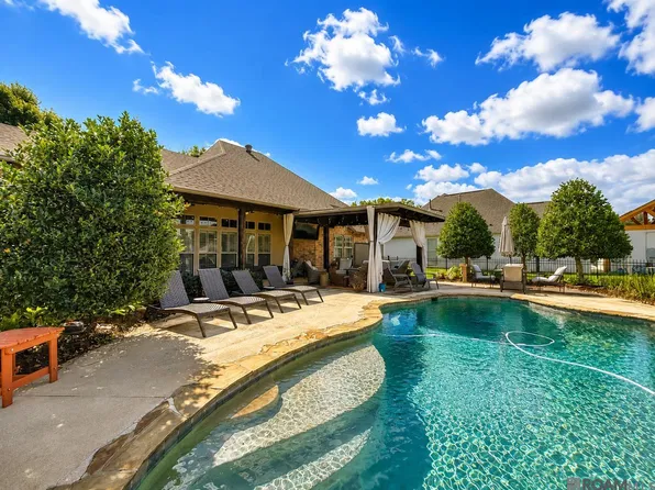 25661 Wax Rd, Denham Springs, LA 70726