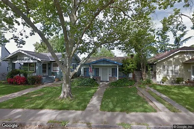 2046 35th St photo 1