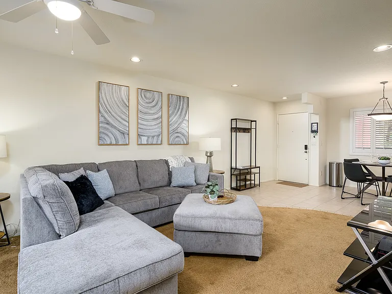12212 N Paradise Village Pkwy S #252 — Photo 8