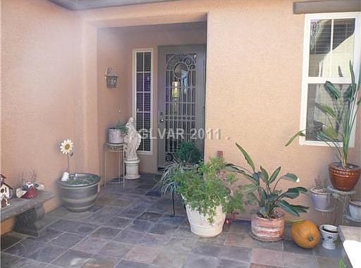 3rd image of 7223 Majestic Bluff Pl