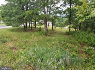 Fairview Oaks Ln, Berkeley Springs, WV 25411