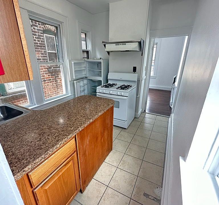 22 Irvine Turner Blvd APT 4, Newark, NJ 07103 Zillow