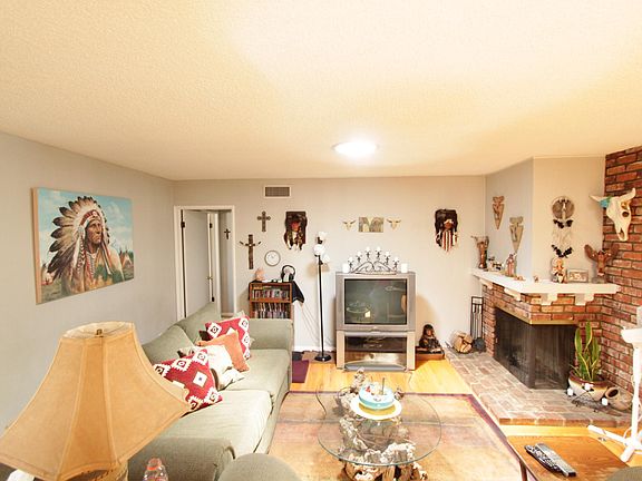 2nd image of 2420 E Normandy Dr #1