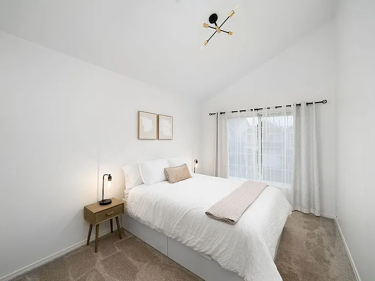 17446 SW Jay St — Photo 19