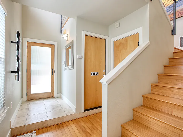 215 San Miguel St — Photo 9