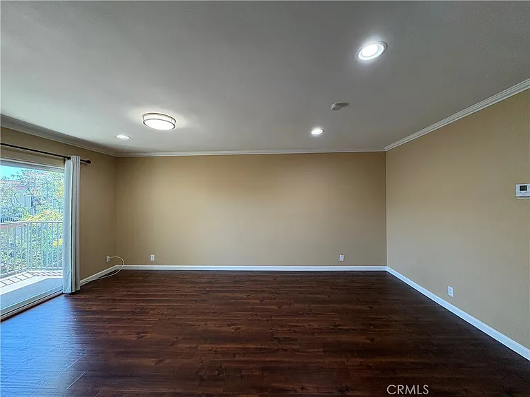 400 N Acacia Ave — Photo 21