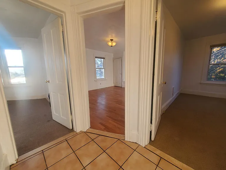 213 Lippincott Ave #2 — Photo 18