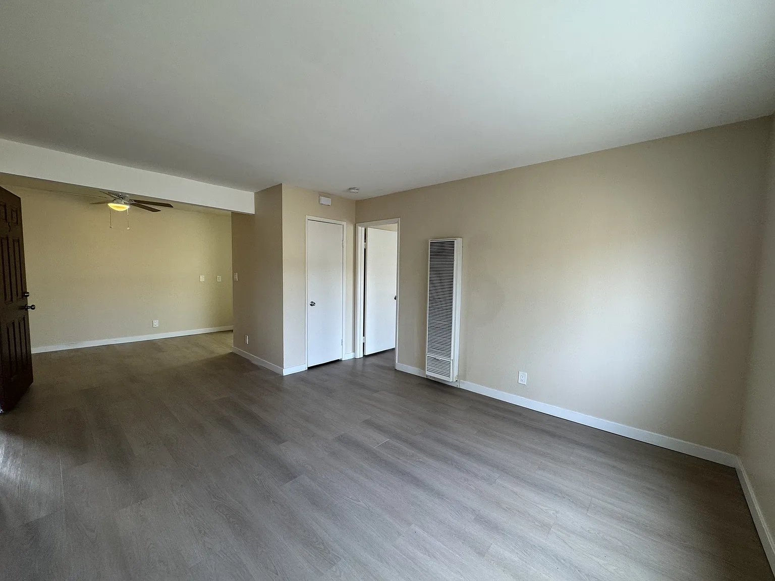 16142 Parkside Ln — Photo 4