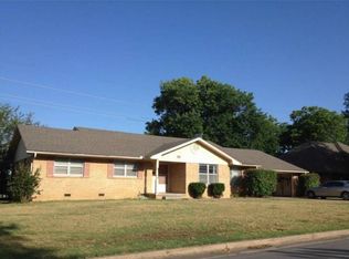 5886 S Hudson Pl, Tulsa, OK 74135