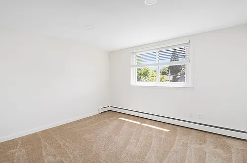 10 Brookfield Rd Photo 1