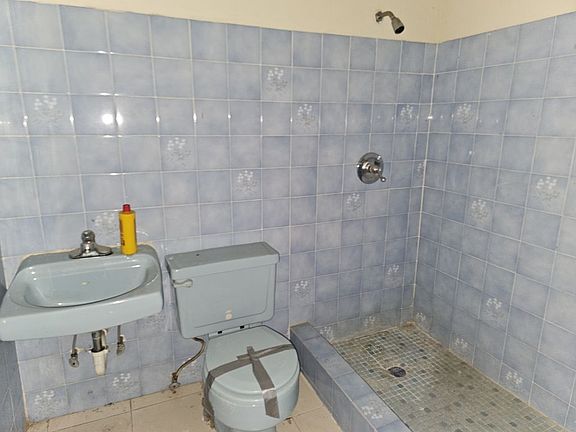 4th image of Urbanizacion Valle Hermoso Hormigueros Sg #16
