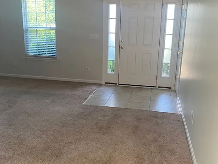 4402 Betty Ln — Photo 18