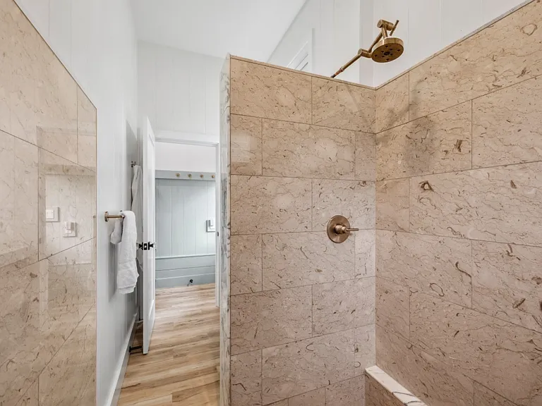 721 Polipoli Rd #2 — Photo 17