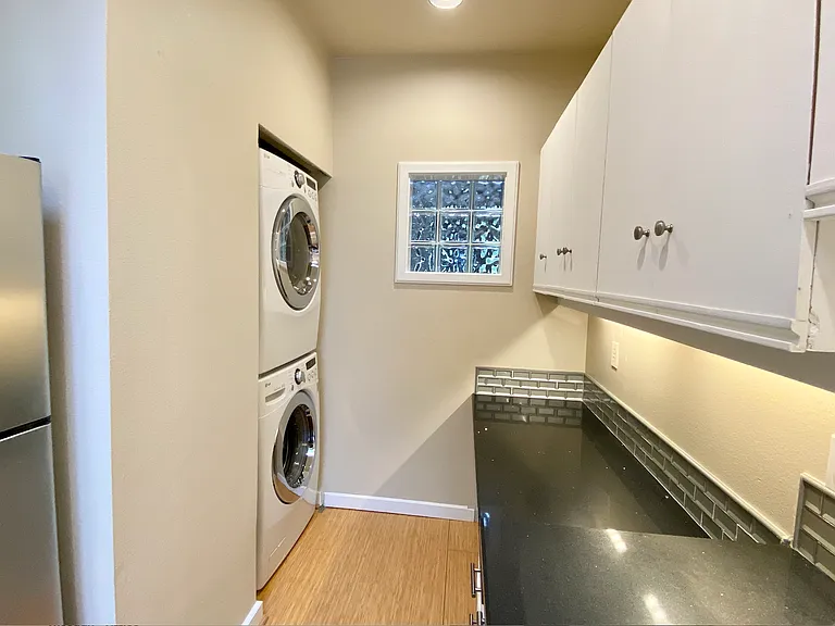 1504 Aurora Ave N #506 — Photo 6