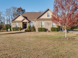 1408 Azalee Ln, Chapel Hill, TN 37034