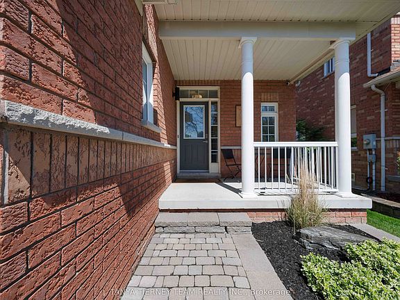 4th image of 9 Penhurst Dr