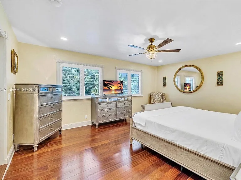 625 Poinciana Dr — Photo 38