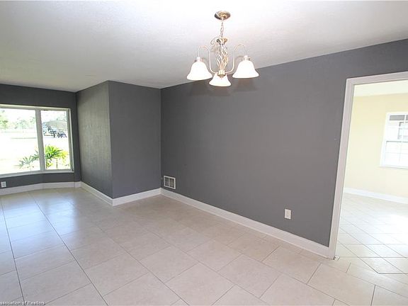 4th image of 603 Sportsman Ave