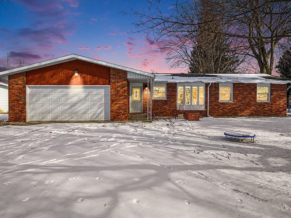 1st image of 23371 Marydale Dr