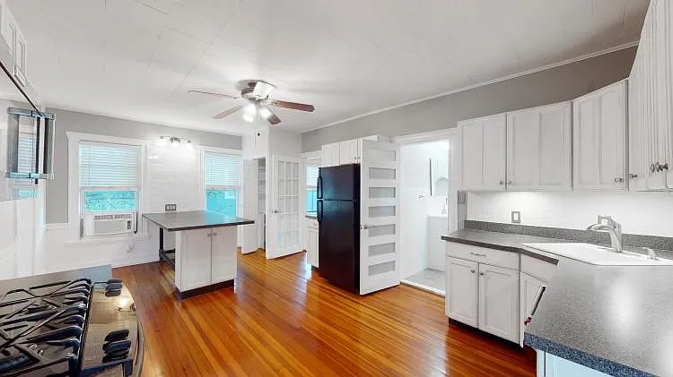 87 Irving St #2 — Photo 13