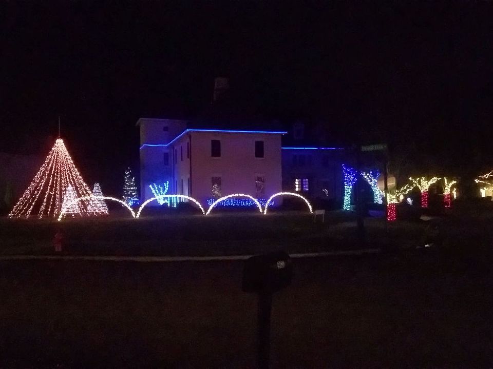 1st image of 4740 Village Club Dr