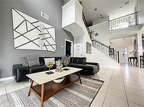 4th image of 512 Pineloch Dr