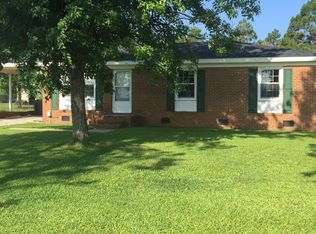448 Sand Ridge Rd, Hubert, NC 28539