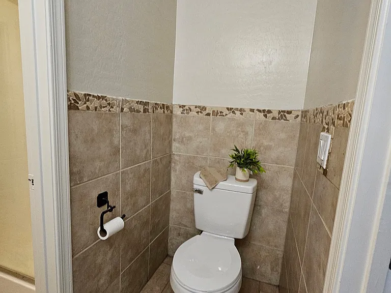 12127 W Columbine Dr — Photo 8