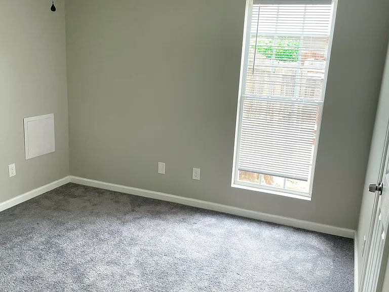 8428 Canaan Dr — Photo 3