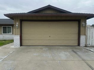 926 Kerley Ln, Turlock, CA 95380