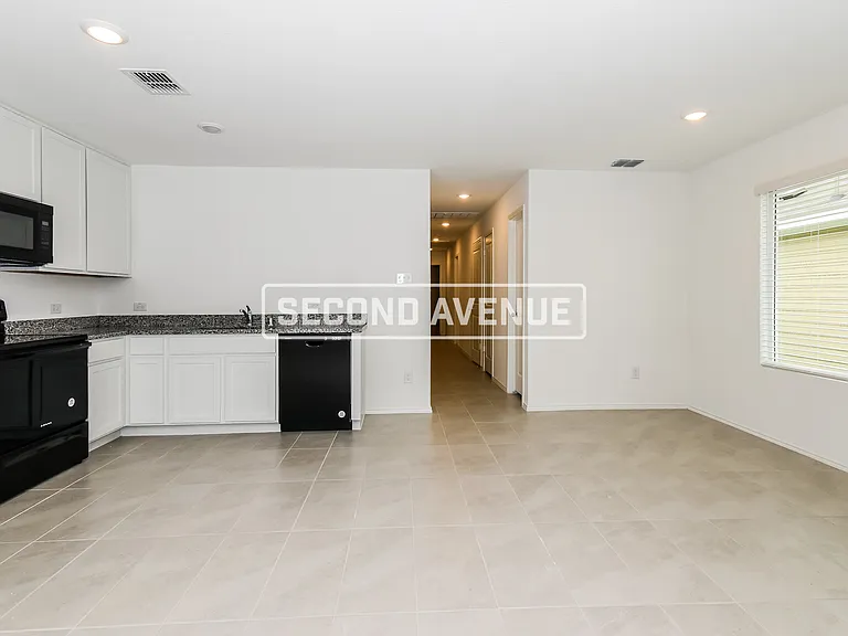 167 Sunflower St — Photo 5