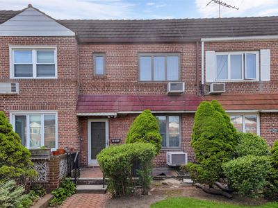 61-66 80th Street, Middle Village, NY, 11379