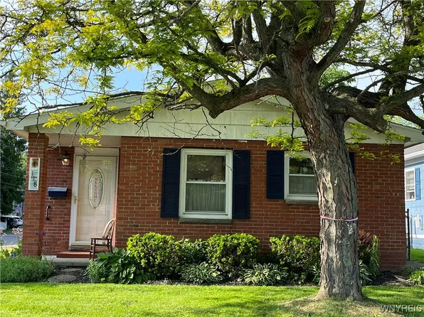 118 Erie St, Lancaster, NY 14086