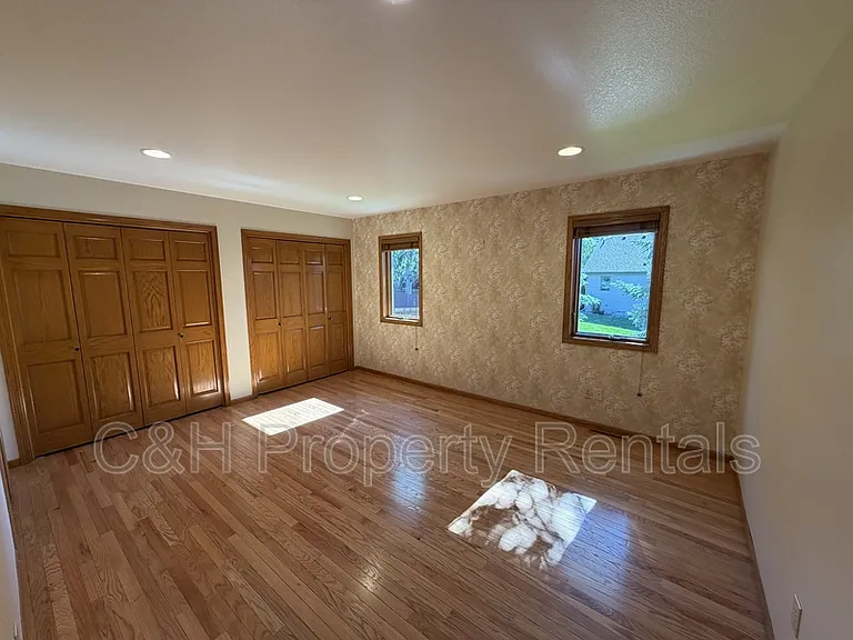 3429 Powderhorn Cir — Photo 12