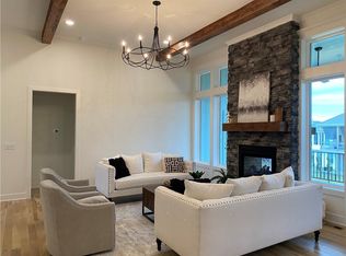 22675 W 87th St, Lenexa, KS 66227