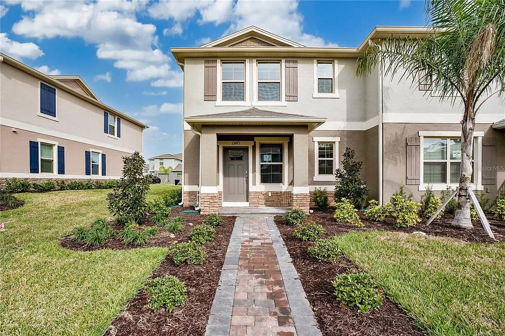3 bed, 2.5 bath, 1814 sqft, $2,699 — Photo 1